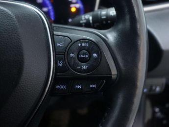 SUZUKI SWACE 1.8 Swace SZ-T HEV CVT 5dr