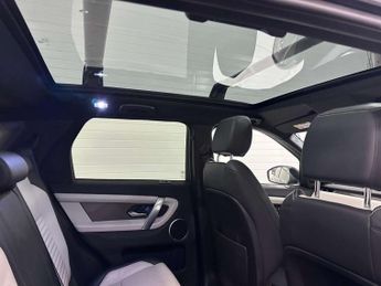Land Rover DISCOVERY SPORT 2.0 Discovery Sport R-Dynamic SE D Auto 4WD 5dr