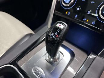 Land Rover DISCOVERY SPORT 2.0 Discovery Sport R-Dynamic SE D Auto 4WD 5dr