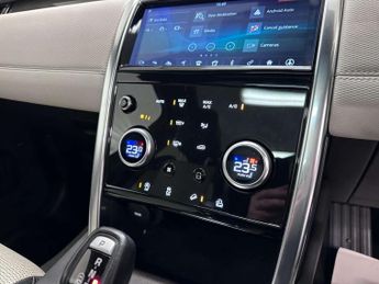 Land Rover DISCOVERY SPORT 2.0 Discovery Sport R-Dynamic SE D Auto 4WD 5dr