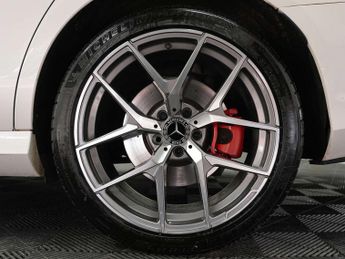 Mercedes-Benz E-CLASS 2.0 E 300 AMG Line Edition E Auto 4dr