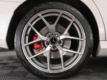 Mercedes-Benz E-CLASS 2.0 E 300 AMG Line Edition E Auto 4dr