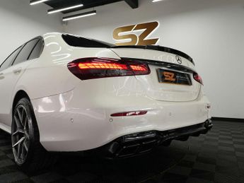 Mercedes-Benz E-CLASS 2.0 E 300 AMG Line Edition E Auto 4dr