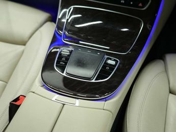 Mercedes-Benz E-CLASS 2.0 E 300 AMG Line Edition E Auto 4dr