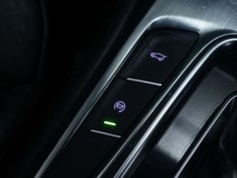 MG HS 1.5 MG HS Exclusive Semi-Auto 5dr