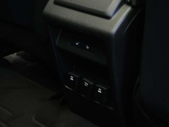 LAND ROVER DISCOVERY SPORT 2.0 Discovery Sport HSE Dynamic Luxury TD4 Auto 4WD 5dr