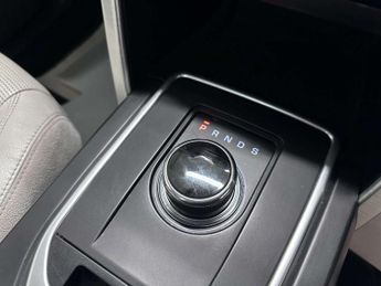 Land Rover DISCOVERY SPORT 2.0 Discovery Sport HSE TD4 Auto 4WD 5dr