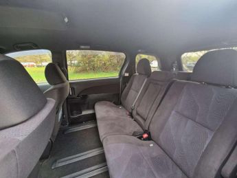 Toyota ESTIMA 2.4 8 seater facelift