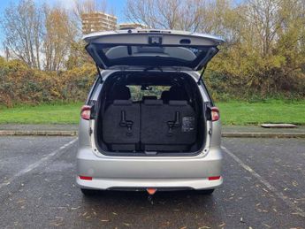 Toyota ESTIMA 2.4 8 seater facelift