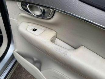 Volvo XC90 2.0 D5 Inscription SUV 5dr Diesel Geartronic 4WD Euro 6 (s/s) (2