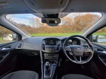 Ford FOCUS 1.6 Titanium Hatchback 5dr Petrol Powershift Euro 6 (125 ps)