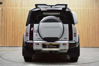 Land Rover Defender 110 2.0 SD4 SE Auto 4WD Euro 6 (s/s) 5dr