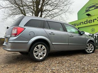VAUXHALL ASTRA 1.8 Astra Design Auto 5dr
