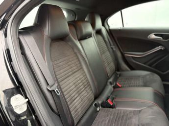 Mercedes-Benz A-CLASS 2.1 A 200 D AMG Line Executive Auto 5dr