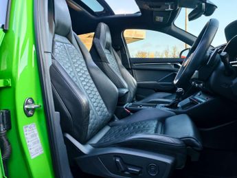 Audi Q3 2.5 RS Q3 Sportback TFSI Sport Edition Quattro Semi-Auto 4WD 5dr