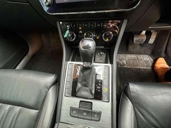 SKODA SUPERB 1.6 Superb SE Technology TDI Semi-Auto 5dr