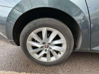 SKODA SUPERB 1.6 Superb SE Technology TDI Semi-Auto 5dr