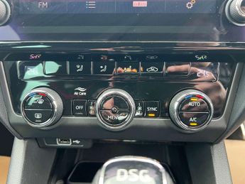 SKODA OCTAVIA 2.0 Octavia vRS TSi Semi-Automatic 5dr - NATIONAL DELIVERY*