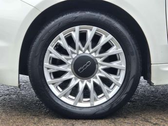 FIAT 500 1.2 500 Lounge Semi-Automatic 3dr - NATIONAL DELIVERY*