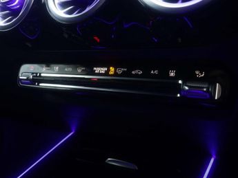 MERCEDES-BENZ EQA 250+ AMG LINE EXECUTIVE