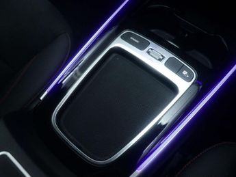 MERCEDES-BENZ EQA 250+ AMG LINE EXECUTIVE