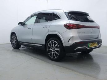 MERCEDES-BENZ EQA 250+ AMG LINE EXECUTIVE