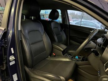 HYUNDAI TUCSON 1.6 Tucson Premium 48v MHEV CRDi 2WD Semi-Auto 5dr