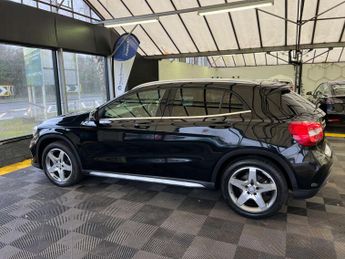 MERCEDES-BENZ GLA 2.1 GLA 220 AMG Line CDi 4Matic Auto 4WD 5dr