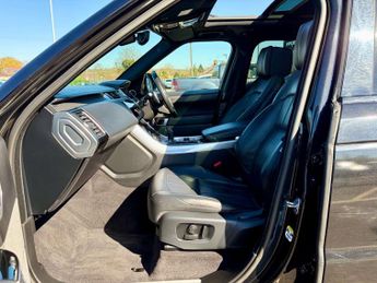 Land Rover RANGE ROVER SPORT 2.0 Range Rover Sport HSE Dynamic Black P400e Auto 4WD 5dr