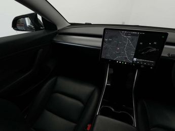 Tesla Model 3 Model 3 Long Range AWD 4WD 4dr