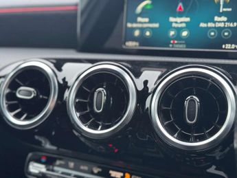 Mercedes-Benz A-CLASS 1.3 A 250 AMG Line E Auto 5dr