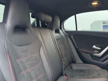 Mercedes-Benz A-CLASS 1.3 A 250 AMG Line E Auto 5dr