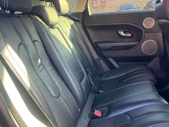Land Rover RANGE ROVER EVOQUE 2.2 Range Rover Evoque Dynamic SD4 Auto 4WD 5dr