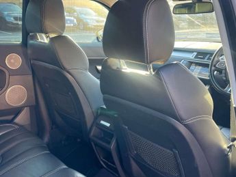 Land Rover RANGE ROVER EVOQUE 2.2 Range Rover Evoque Dynamic SD4 Auto 4WD 5dr