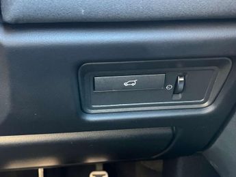 Land Rover RANGE ROVER EVOQUE 2.2 Range Rover Evoque Dynamic SD4 Auto 4WD 5dr