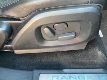 Land Rover RANGE ROVER EVOQUE 2.2 Range Rover Evoque Dynamic SD4 Auto 4WD 5dr