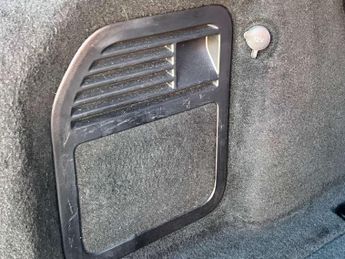 Land Rover RANGE ROVER EVOQUE 2.2 Range Rover Evoque Dynamic SD4 Auto 4WD 5dr