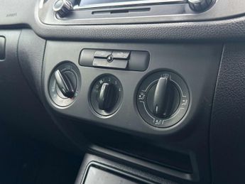 VOLKSWAGEN TIGUAN 2.0 Tiguan Sport TDI 4Motion 140 Auto 4WD 5dr