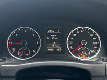 VOLKSWAGEN TIGUAN 2.0 Tiguan Sport TDI 4Motion 140 Auto 4WD 5dr