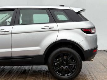 Land Rover Range Rover Evoque 2.0 Range Rover Evoque SE Tech TD4 Auto 4WD 5dr
