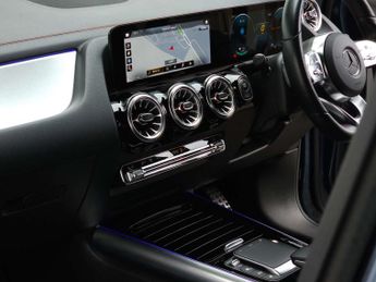 MERCEDES-BENZ EQA EQA 250 AMG Line 5dr