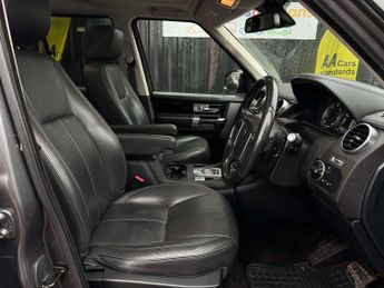 LAND ROVER DISCOVERY 3.0 Discovery Luxury HSE SDV6 Auto 4WD 5dr