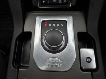 LAND ROVER DISCOVERY 3.0 Discovery Luxury HSE SDV6 Auto 4WD 5dr