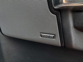 LAND ROVER DISCOVERY 3.0 Discovery Luxury HSE SDV6 Auto 4WD 5dr