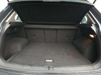 VOLKSWAGEN TIGUAN 2.0 Tiguan SE Nav TDI BlueMotion Technology 4Motion Semi-Auto 4W
