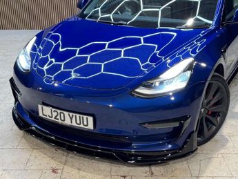 TESLA MODEL 3 Model 3 Performance AWD 4WD 4dr