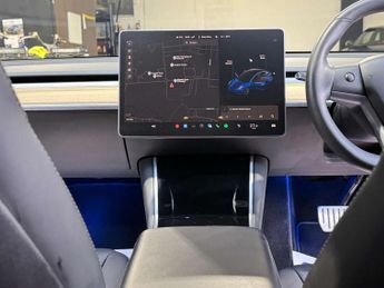 TESLA MODEL 3 Model 3 Performance AWD 4WD 4dr