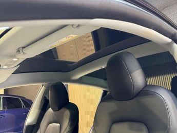 TESLA MODEL 3 Model 3 Performance AWD 4WD 4dr