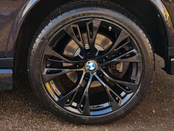 BMW X5 3.0 X5 M50D Auto 4WD 5dr