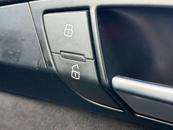 AUDI Q7 3.0 TDI V6 S line Plus SUV 5dr Diesel Tiptronic quattro Euro 5 (